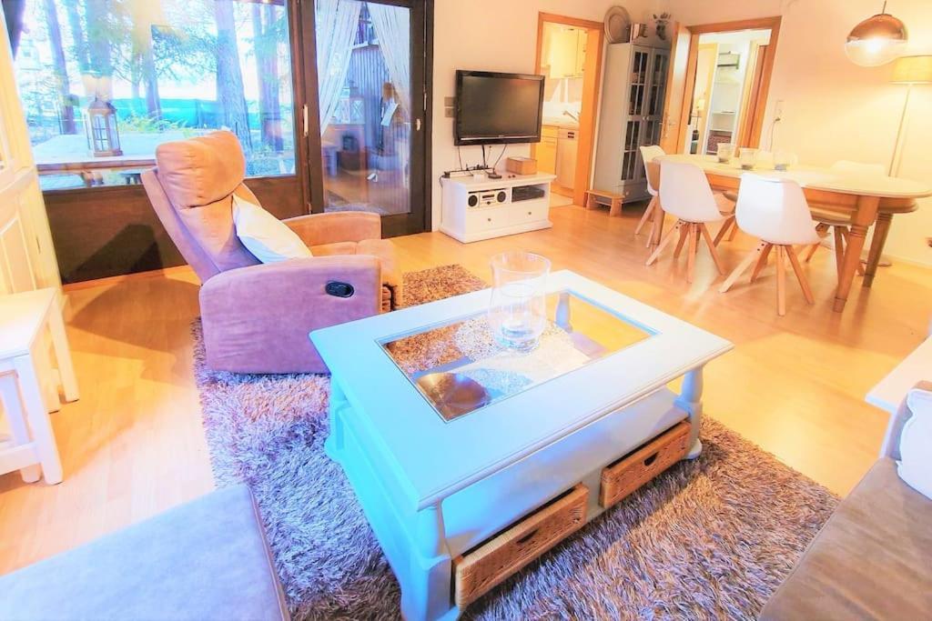 Direkt Am See, Mit Eigenem Boot Holiday home