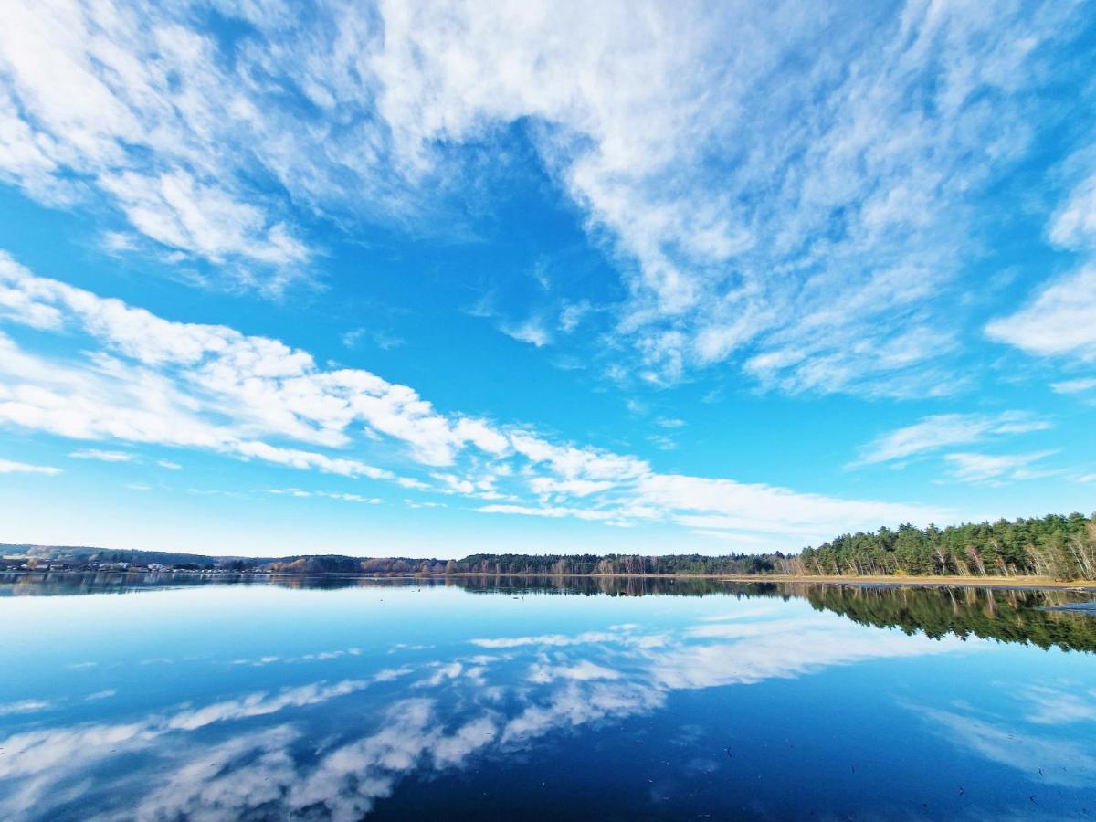 Direkt Am See, Mit Eigenem Boot Holiday home Roding