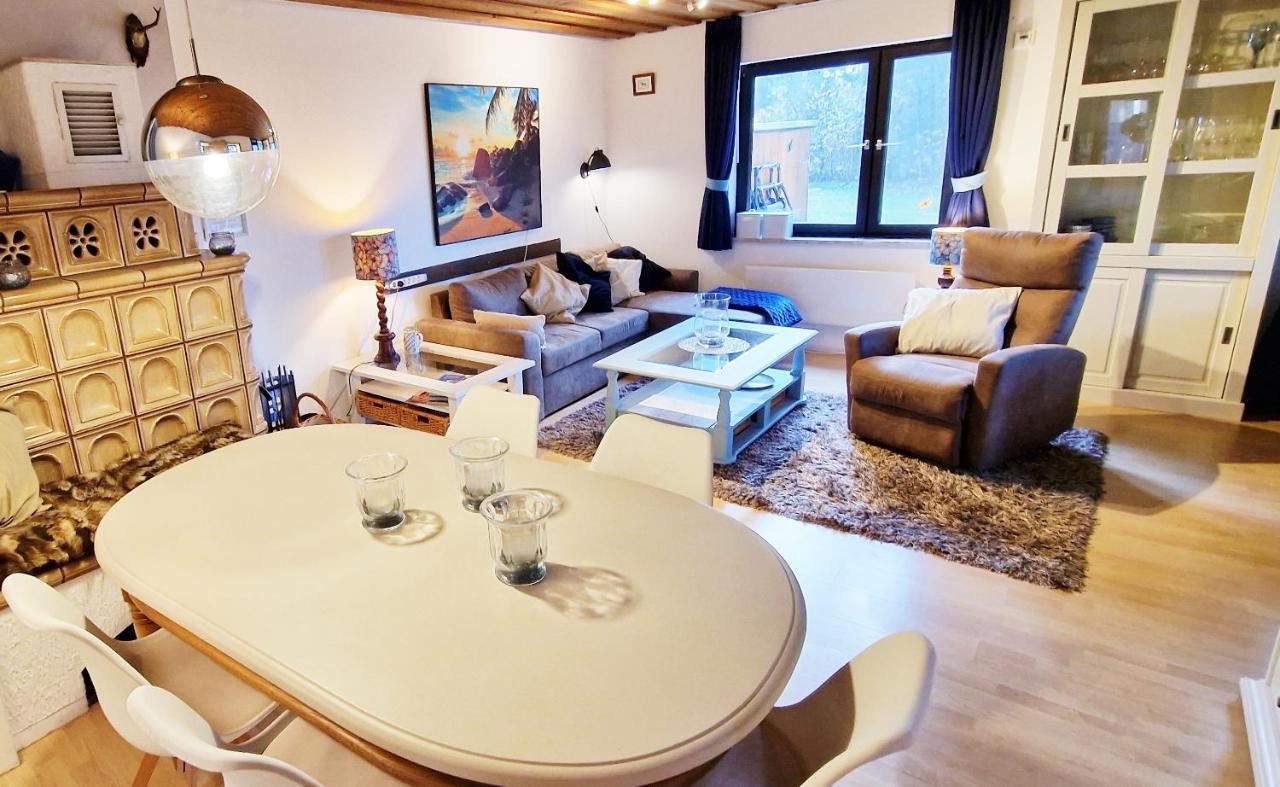 Holiday home Direkt Am See, Mit Eigenem Boot