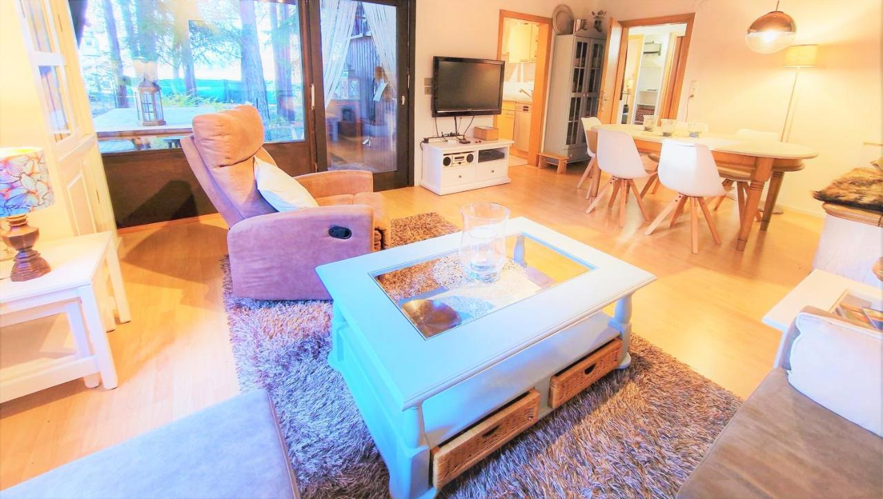 Direkt Am See, Mit Eigenem Boot Holiday home *